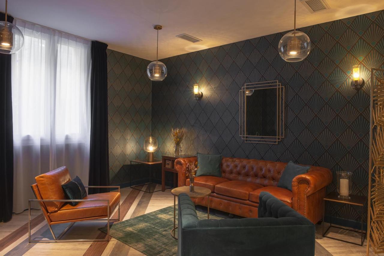 Le Bristol Hotel 4*